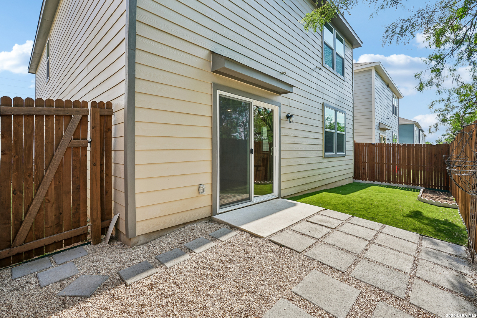 5935 W Hausman San Antonio TX 78249