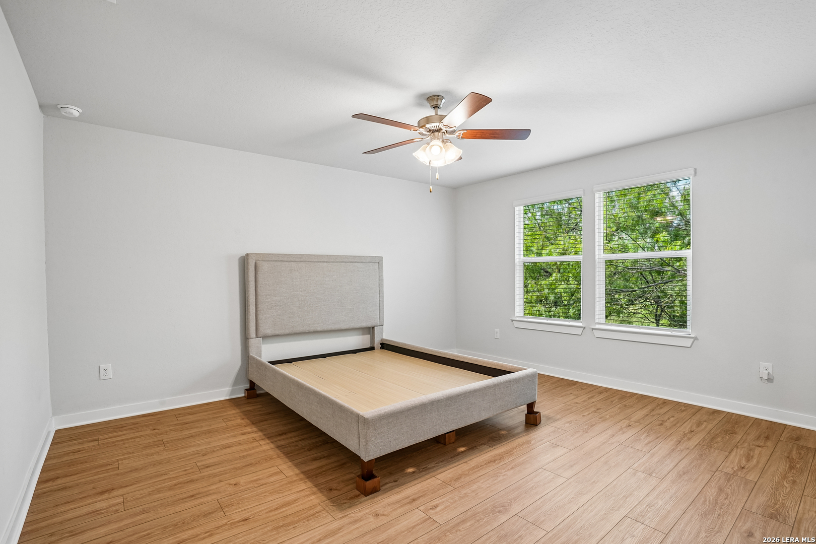 5935 W Hausman San Antonio TX 78249