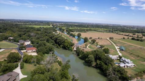 1111 Long Creek New Braunfels TX 78130