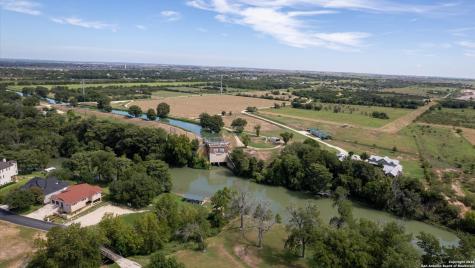 1111 Long Creek New Braunfels TX 78130
