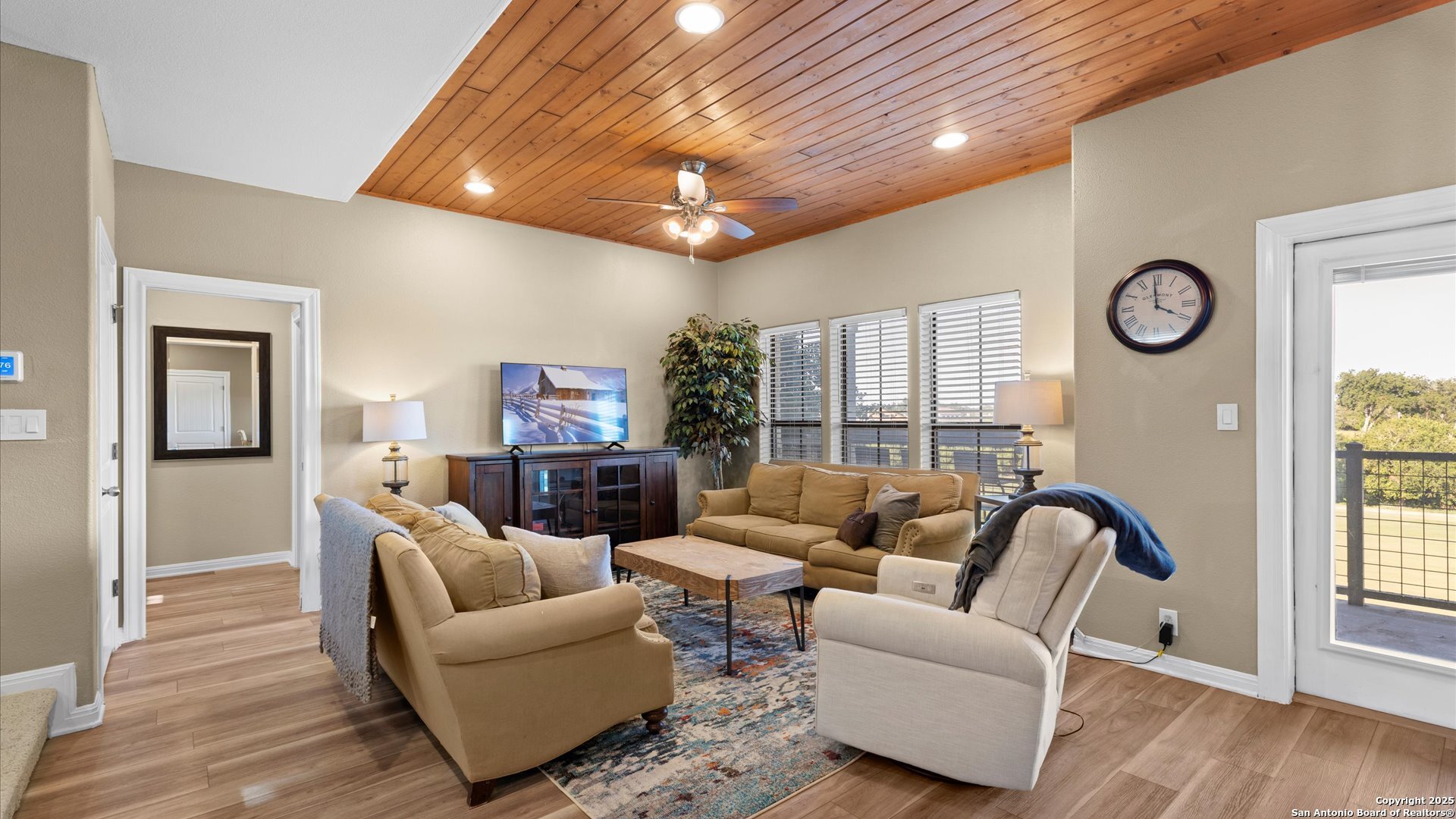 1111 Long Creek New Braunfels TX 78130