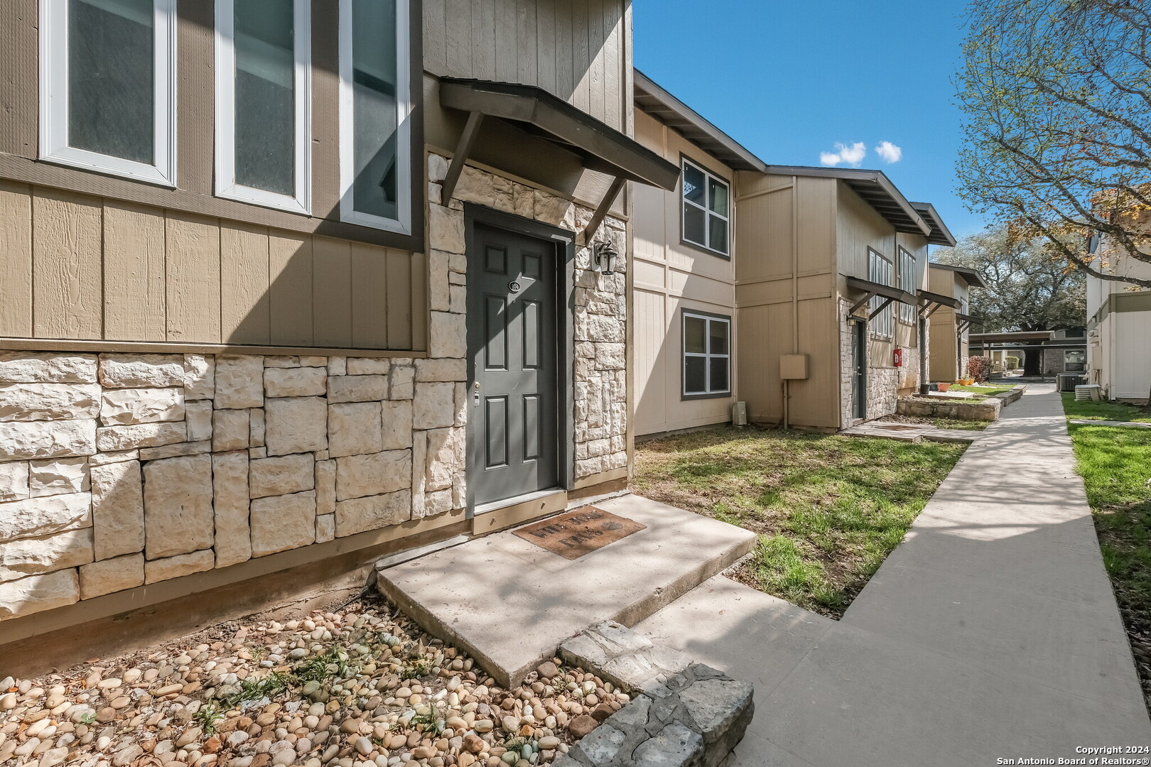 100 Lorenz San Antonio TX 78209