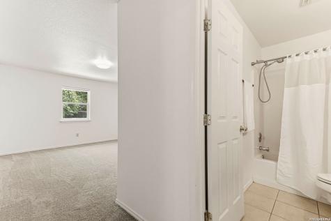 121 S Plant Boerne TX 78006