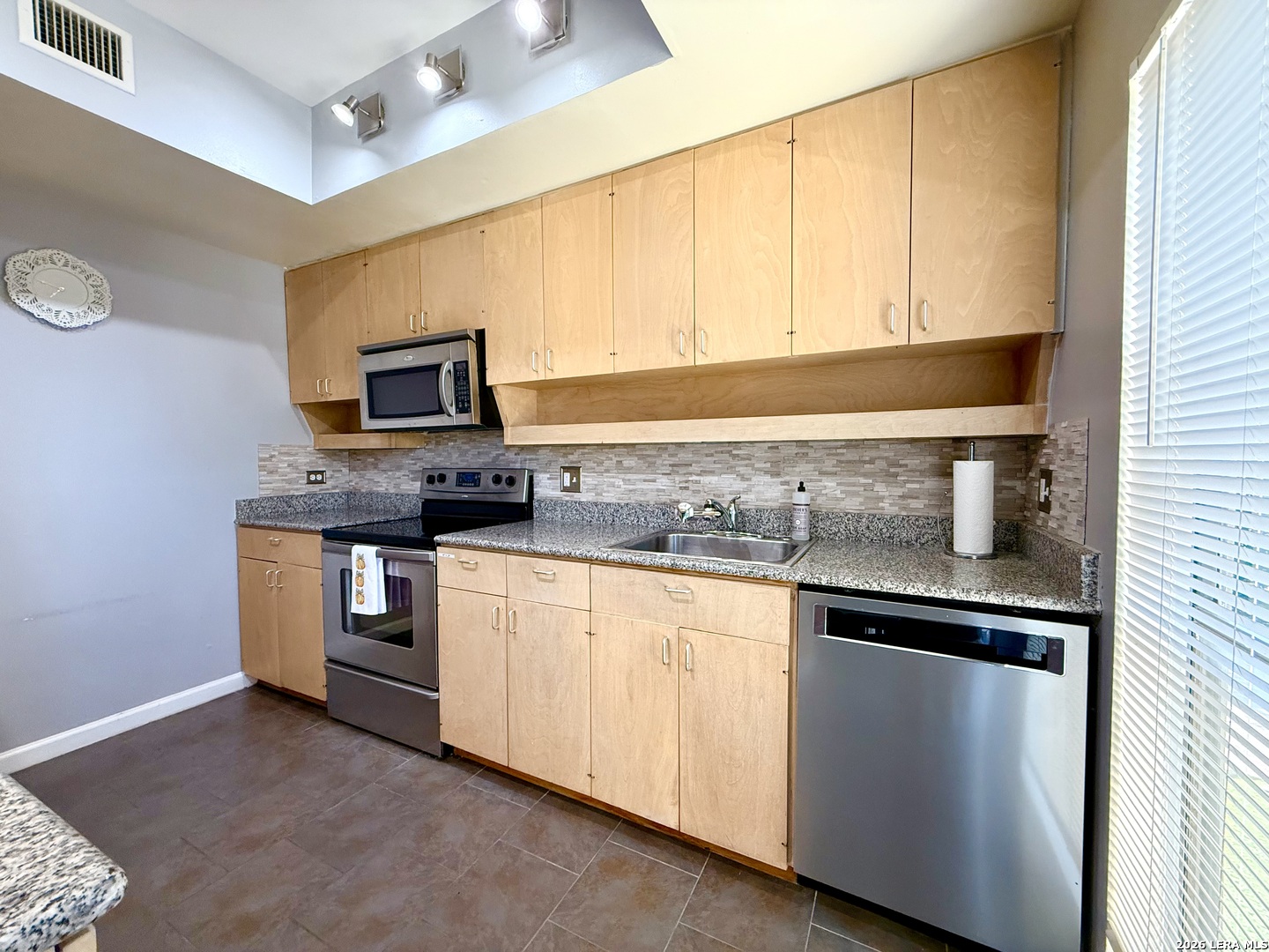 8642 Fredericksburg Road San Antonio TX 78240