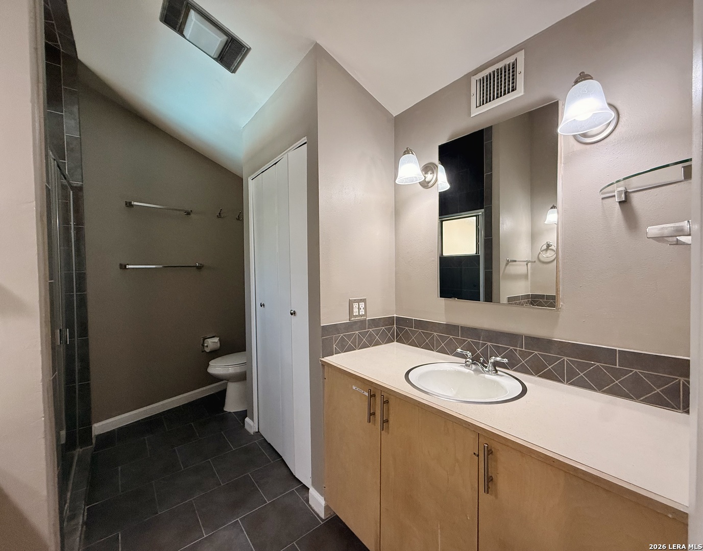 8642 Fredericksburg Road San Antonio TX 78240