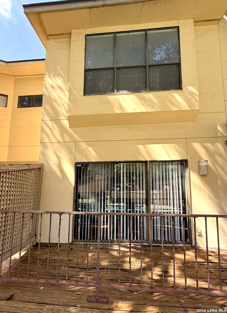 8642 Fredericksburg Road San Antonio TX 78240
