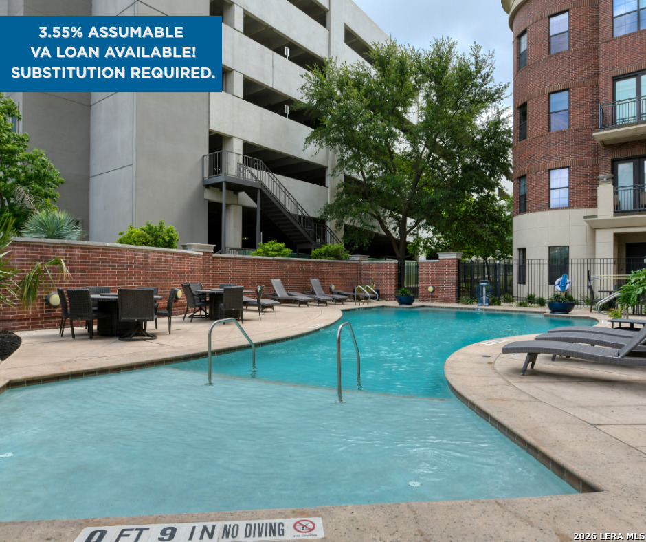 215 N Center Street San Antonio TX 78202