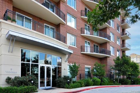215 N Center Street San Antonio TX 78202