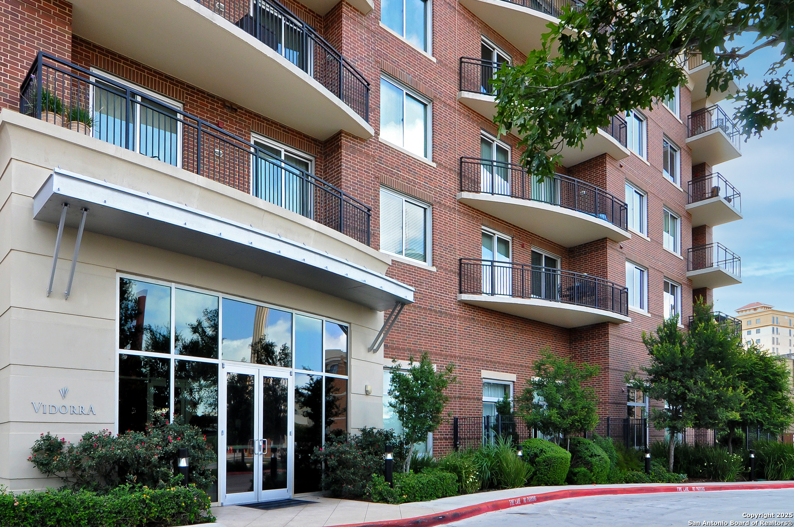 215 N Center Street San Antonio TX 78202
