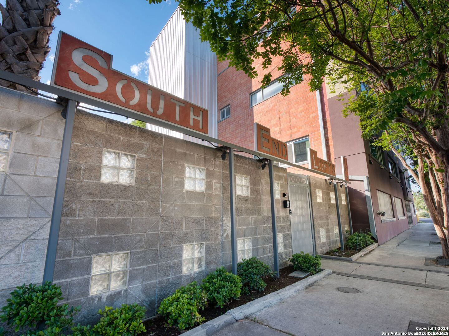 1339 S Flores San Antonio TX 78204