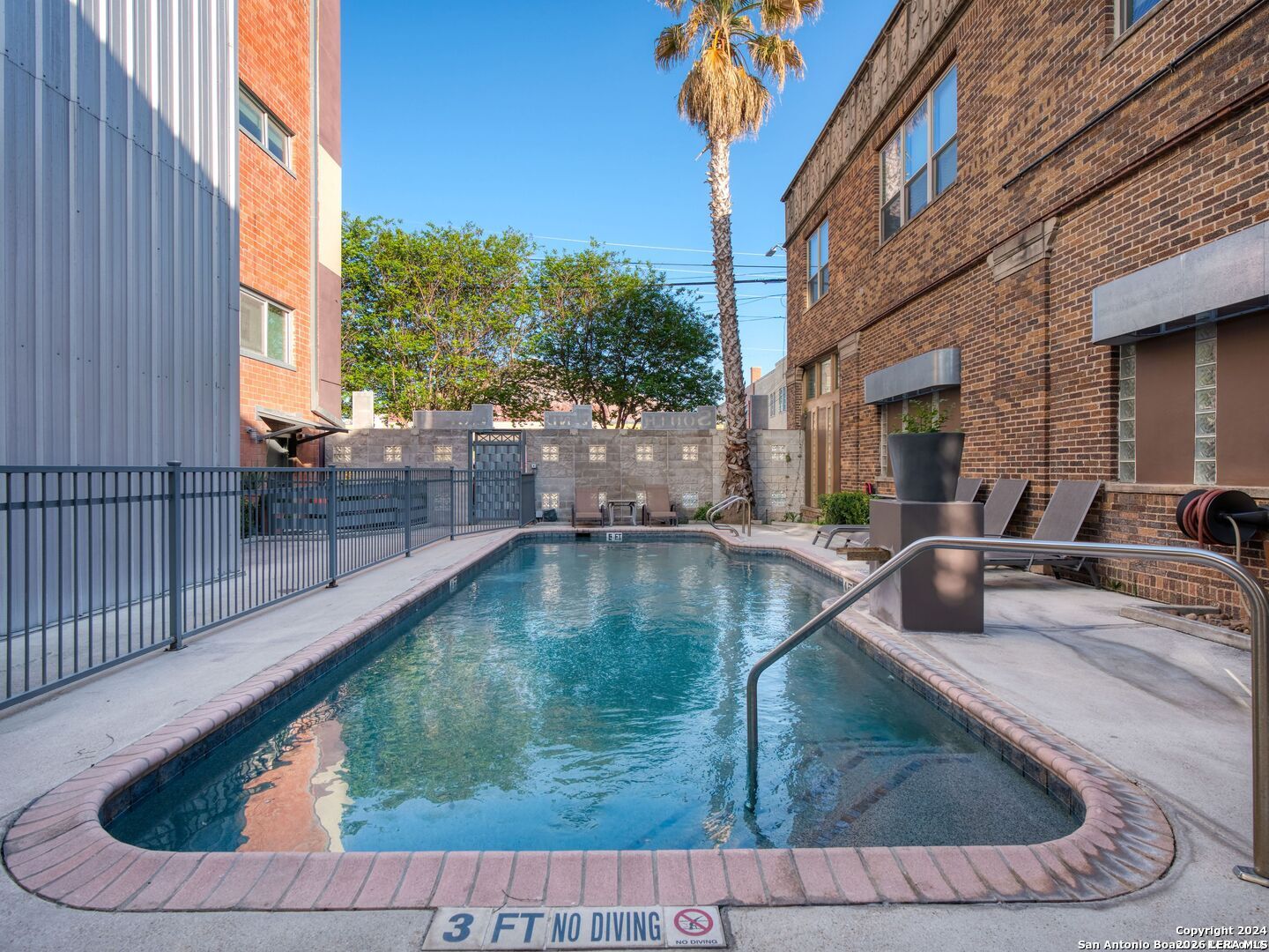 1339 S Flores San Antonio TX 78204