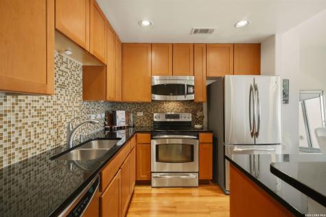 215 N Center San Antonio TX 78202