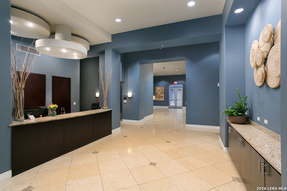 215 N Center San Antonio TX 78202