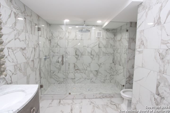 701 Saint Marys San Antonio TX 78205