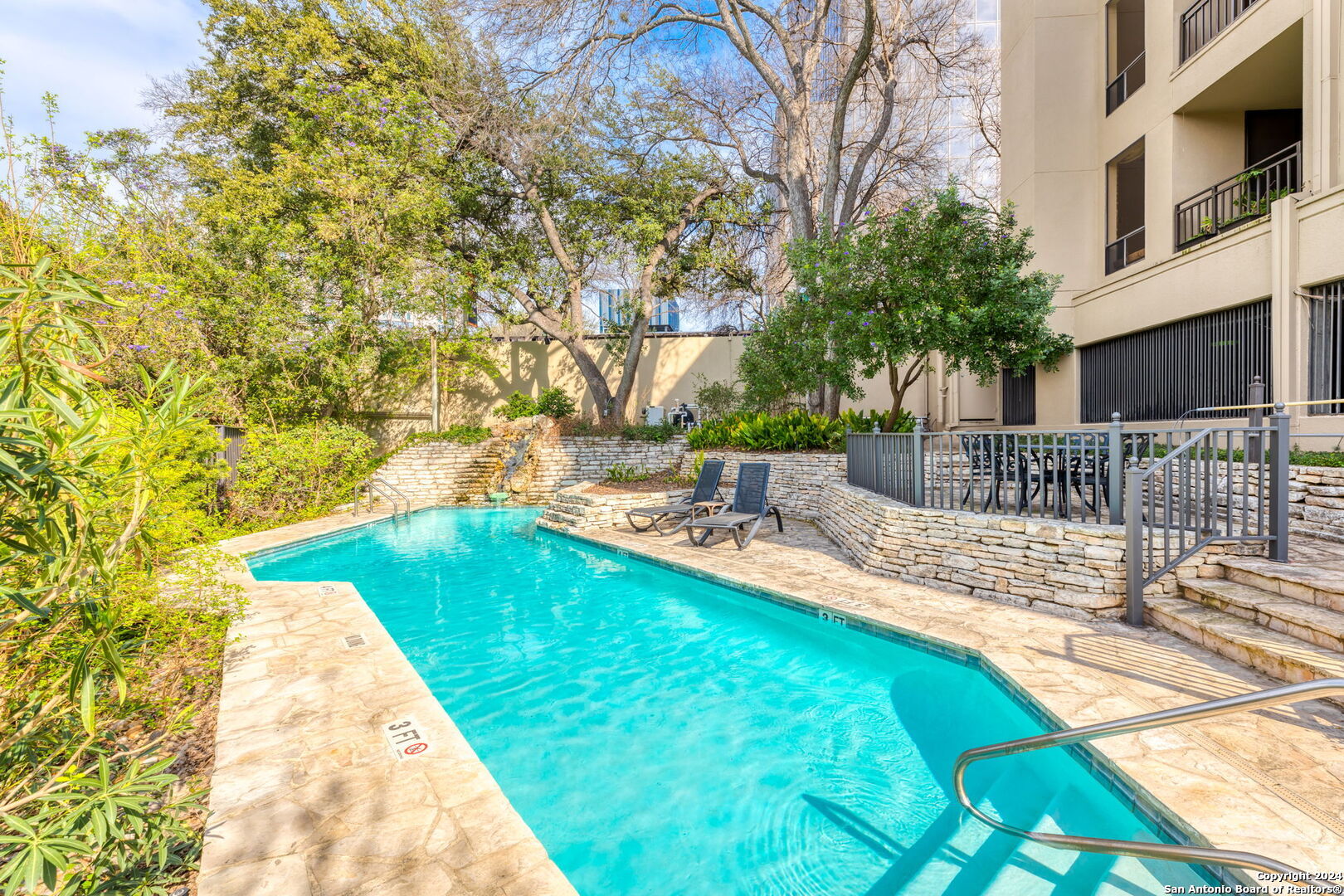 701 Saint Marys San Antonio TX 78205