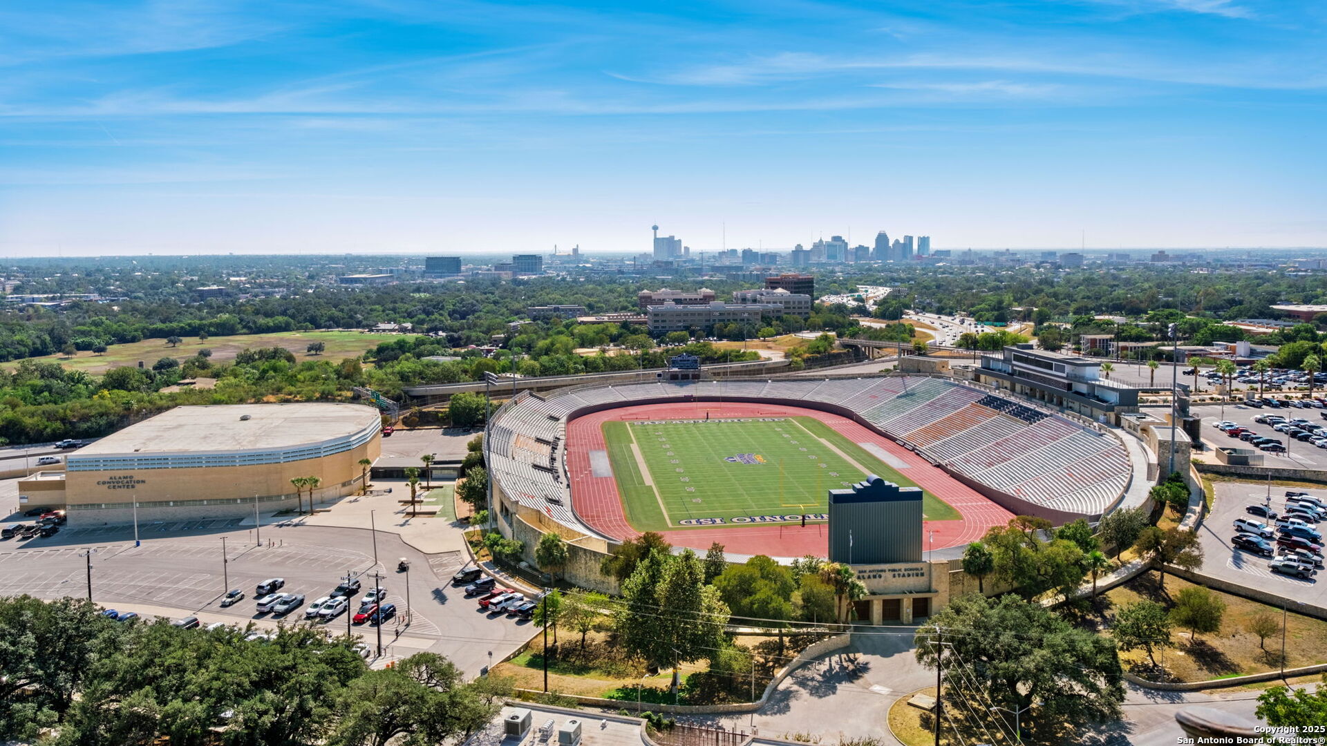 San Antonio TX, 700 E Hildebrand, Unit 1401