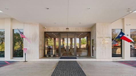 700 E Hildebrand San Antonio TX 78212