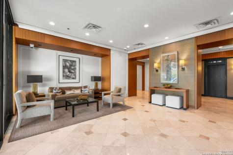 700 E Hildebrand San Antonio TX 78212