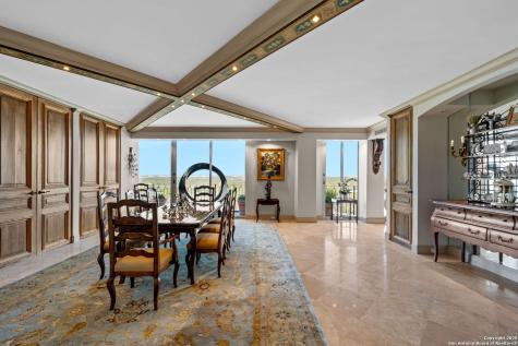 700 E Hildebrand San Antonio TX 78212