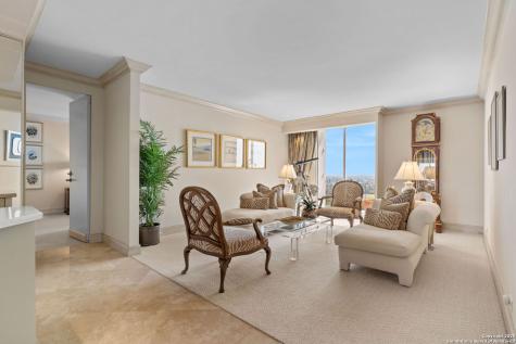 700 E Hildebrand San Antonio TX 78212