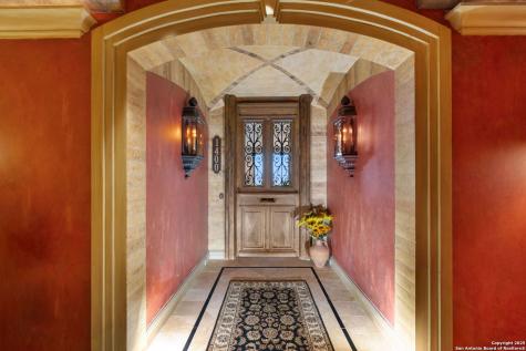 700 E Hildebrand San Antonio TX 78212