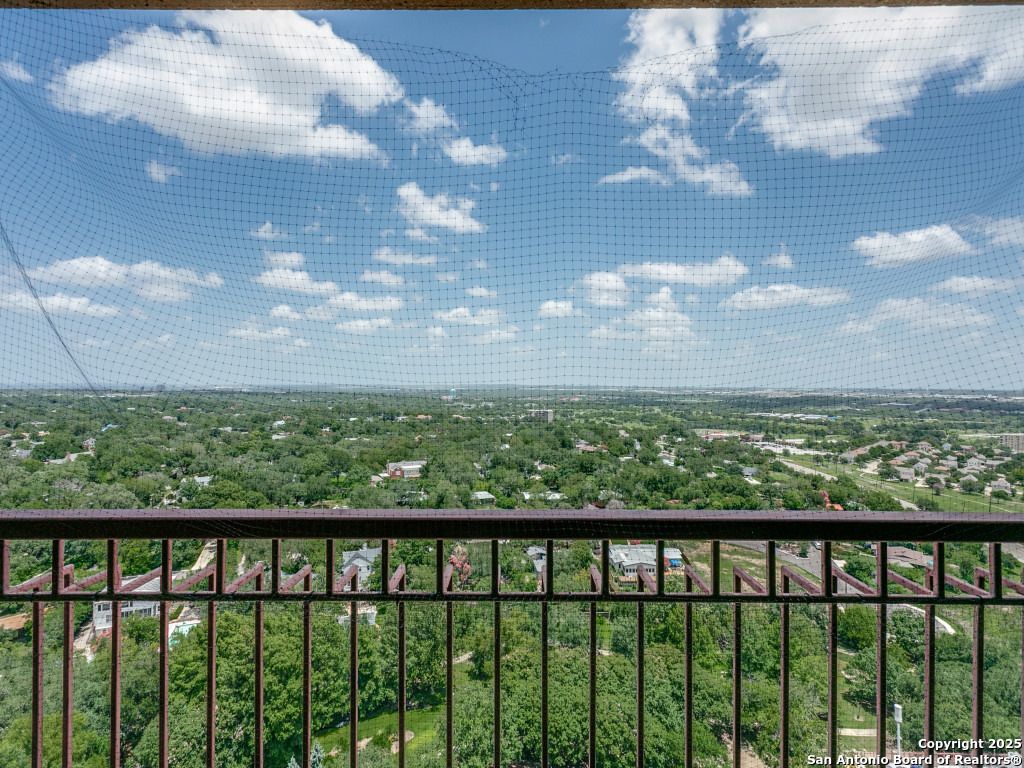 1 Towers Park Lane San Antonio TX 78209