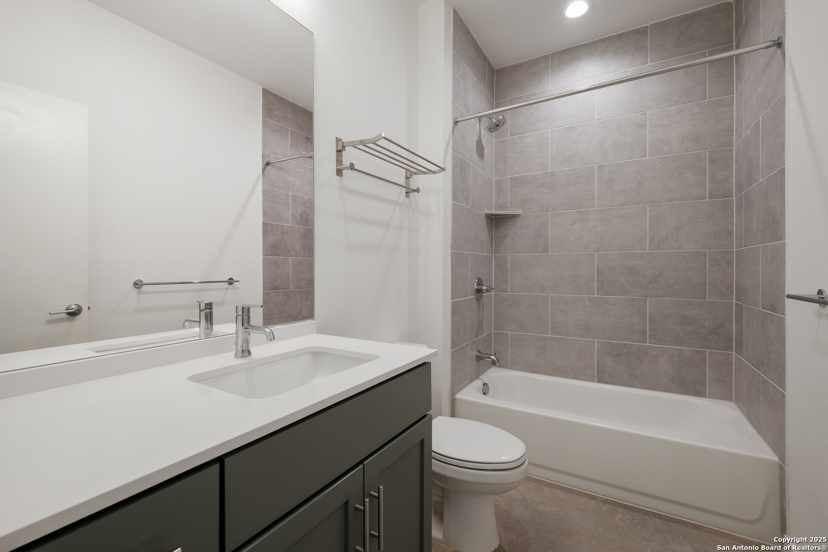 102 Tendick San Antonio TX 78209