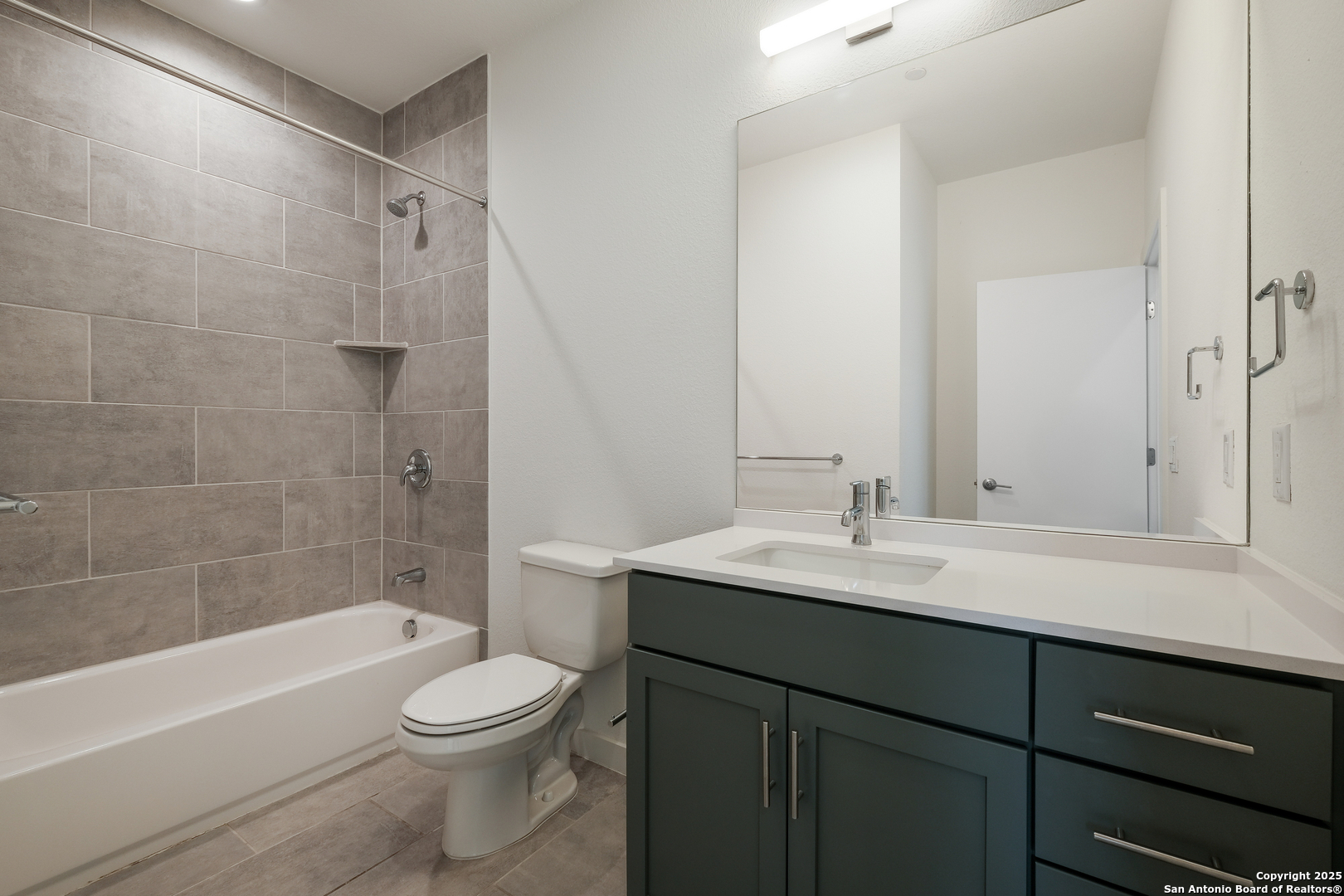 102 Tendick San Antonio TX 78209