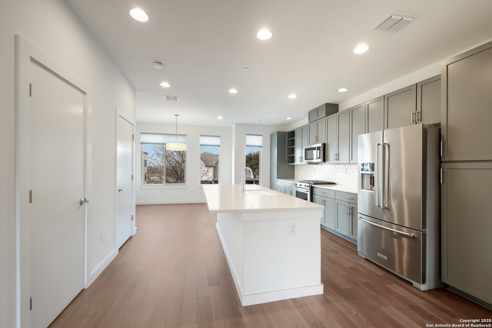 102 Tendick San Antonio TX 78209