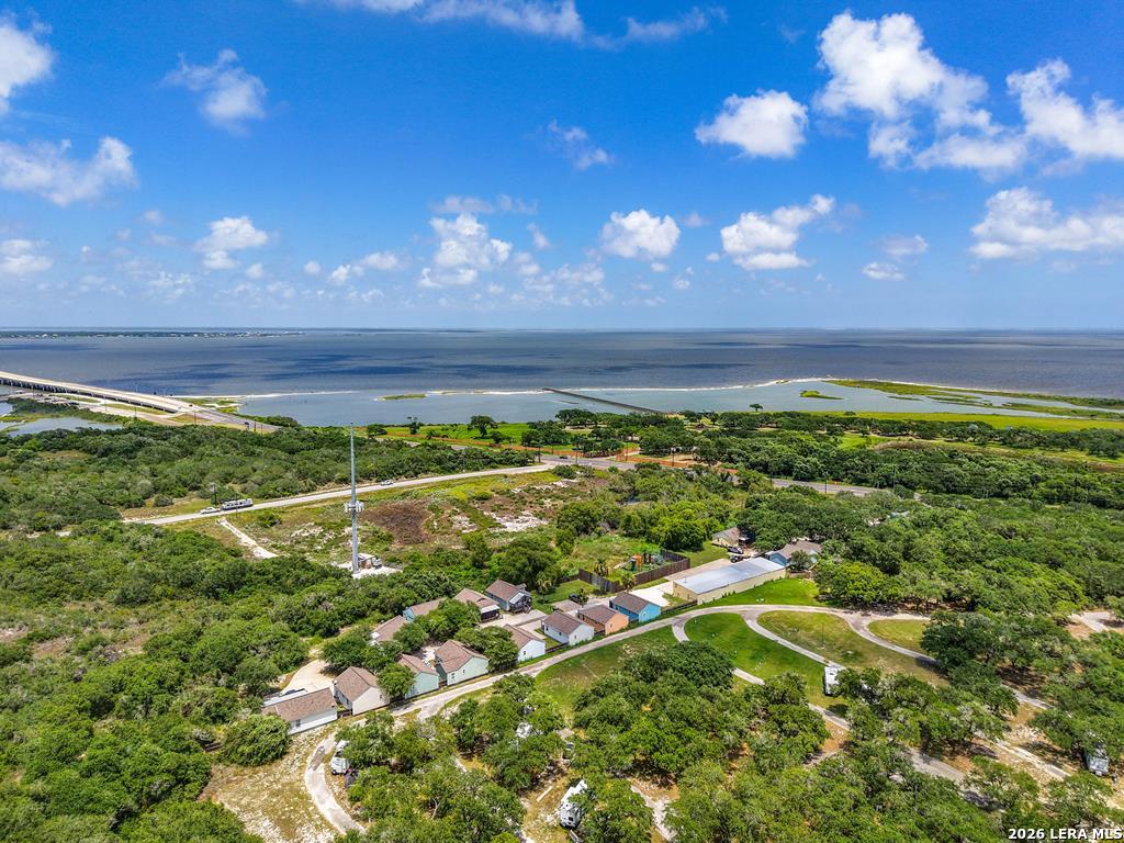 5481 Highway 35 N Rockport TX 78382