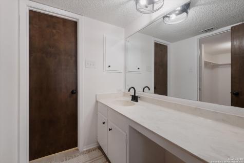 11303 Vance Jackson San Antonio TX 78230