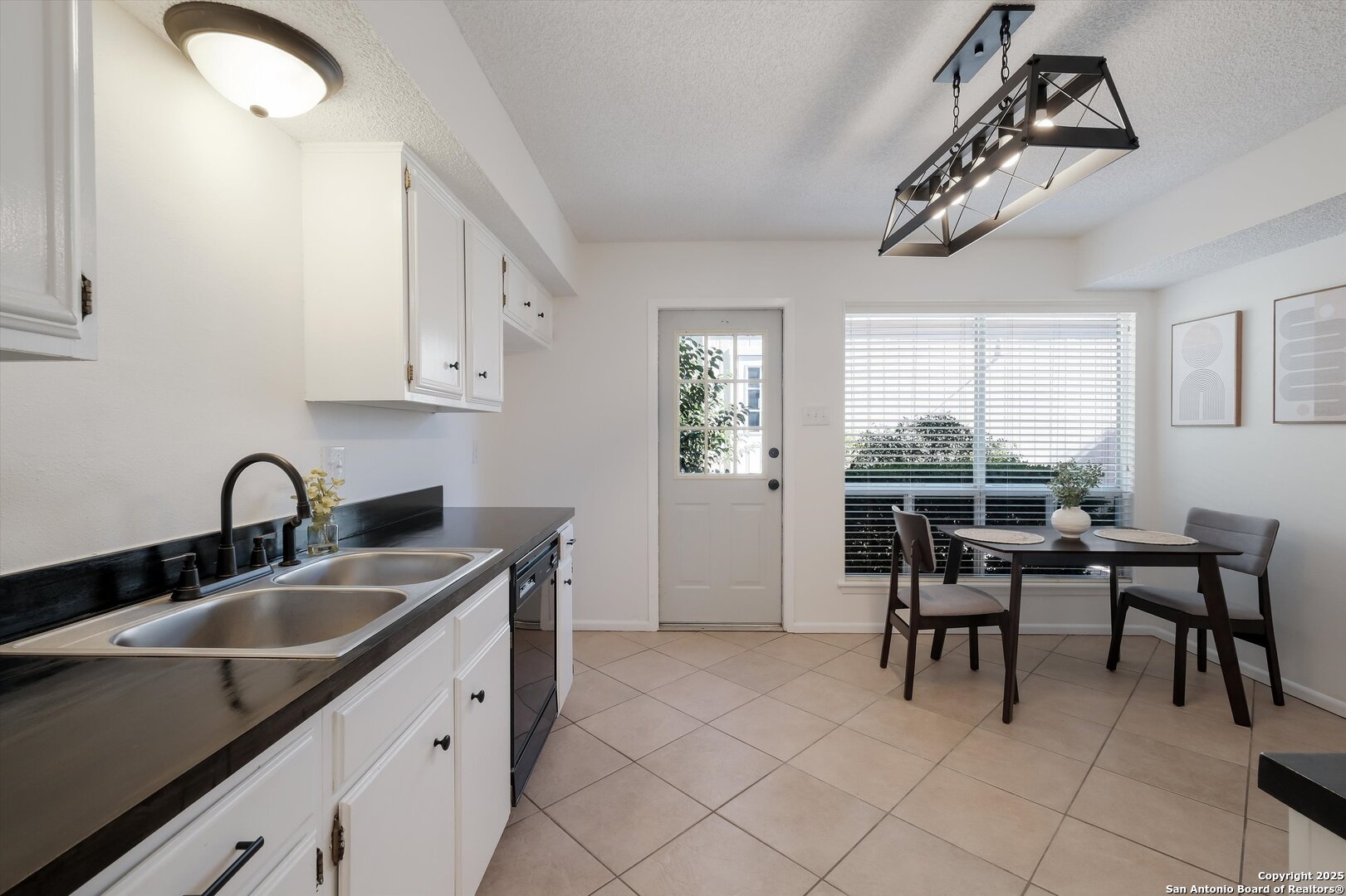 11303 Vance Jackson San Antonio TX 78230