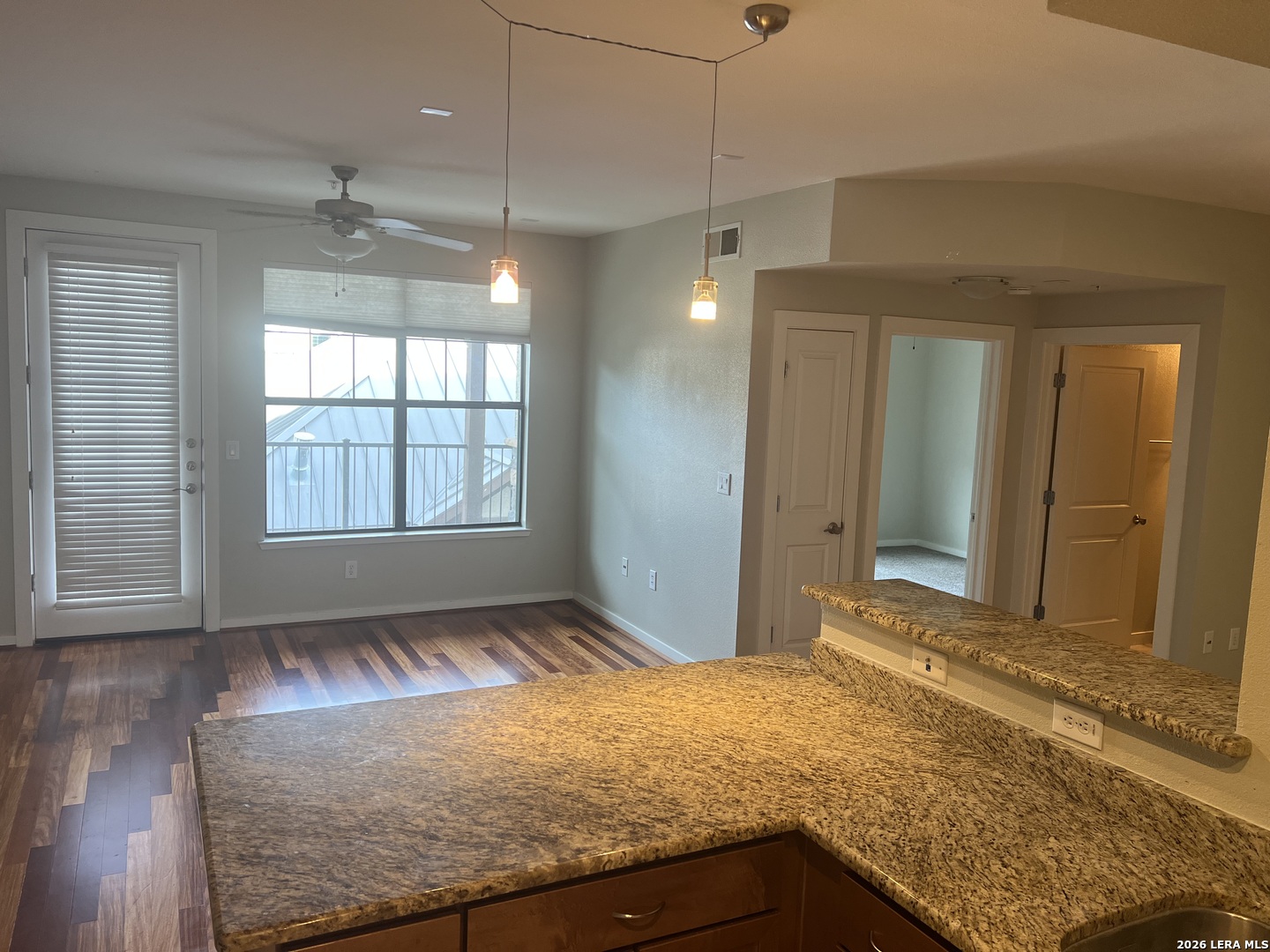 7342 Oak Manor San Antonio TX 78229