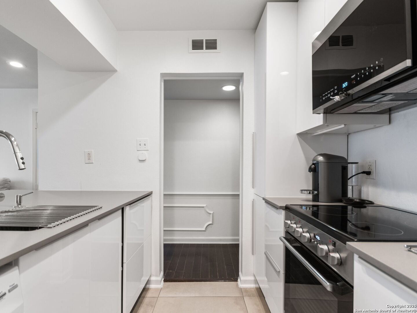 168 Barilla Place San Antonio TX 78209