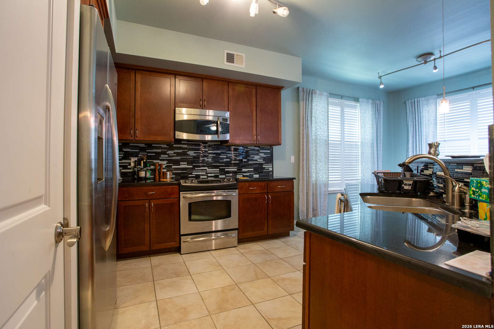 7342 Oak Manor San Antonio TX 78229