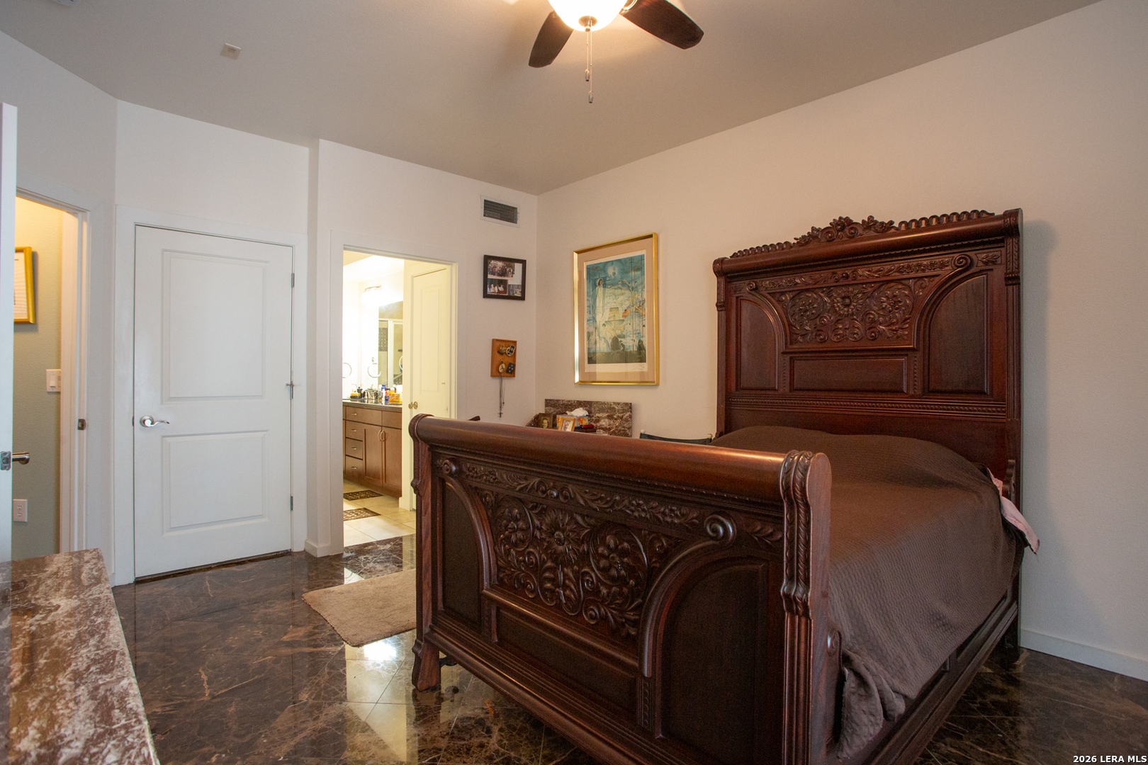 7342 Oak Manor San Antonio TX 78229