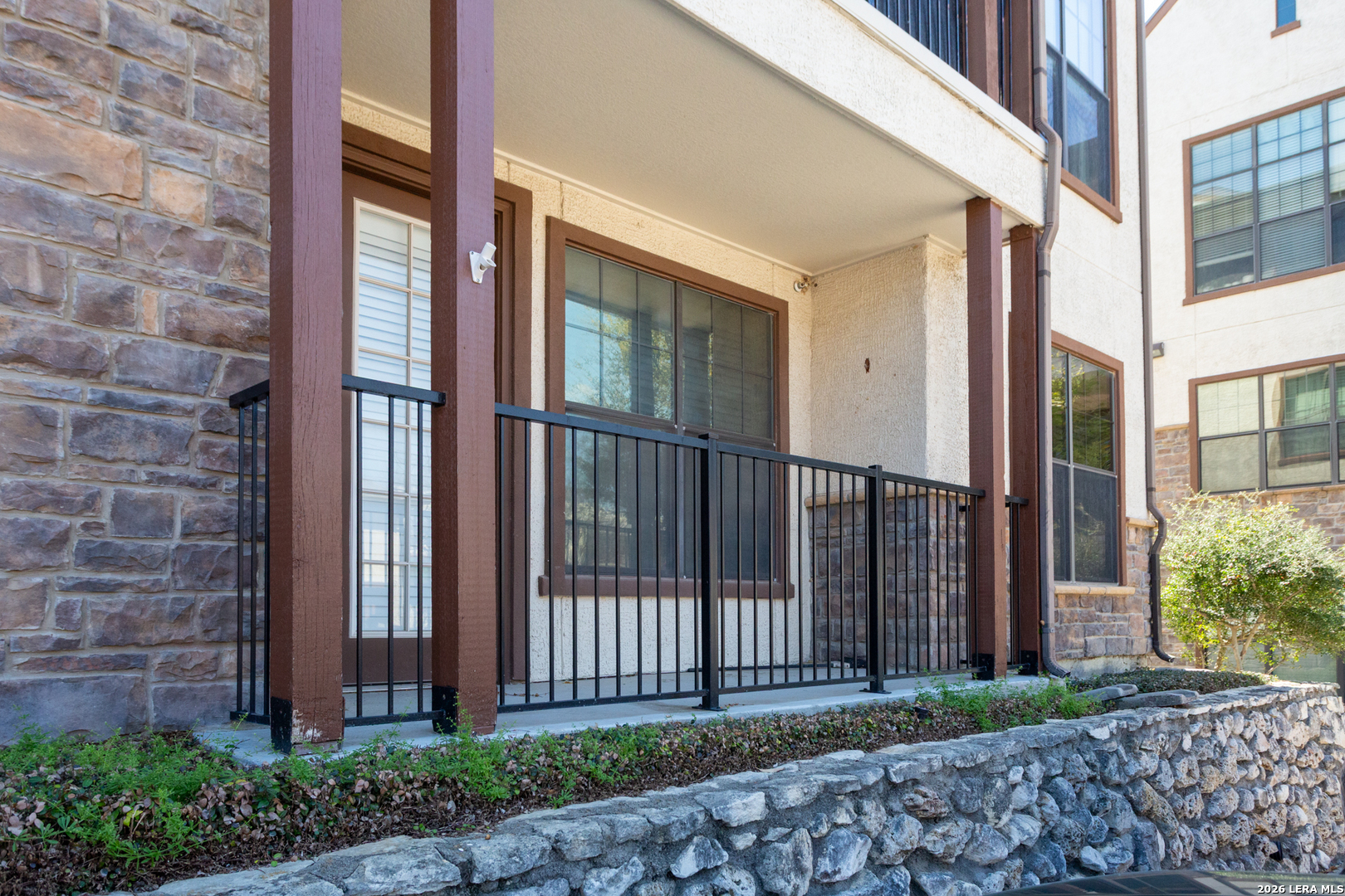 7342 Oak Manor San Antonio TX 78229