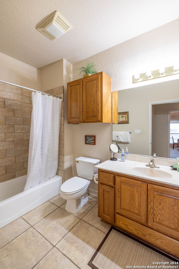 20 Tapatio Drive E Boerne TX 78006