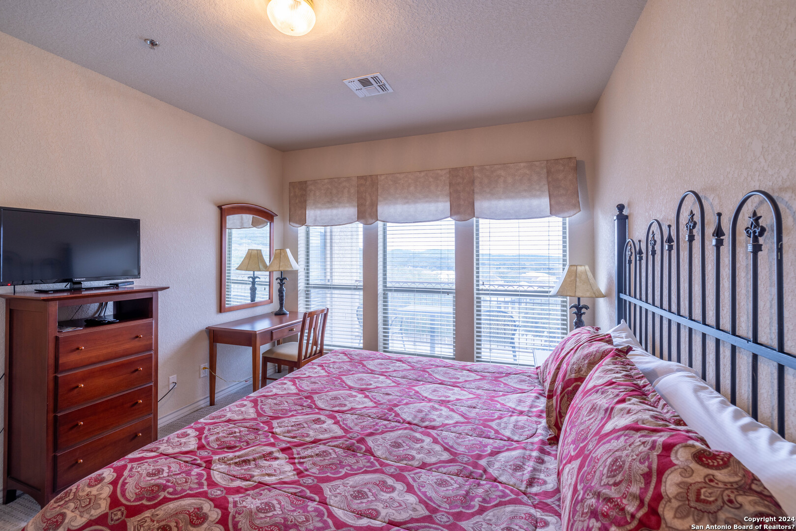 20 Tapatio Drive E Boerne TX 78006