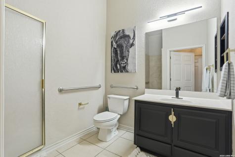 20 E Tapatio Drive Boerne TX 78006