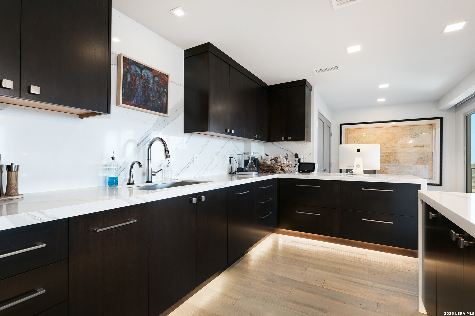 700 E Hildebrand San Antonio TX 78212