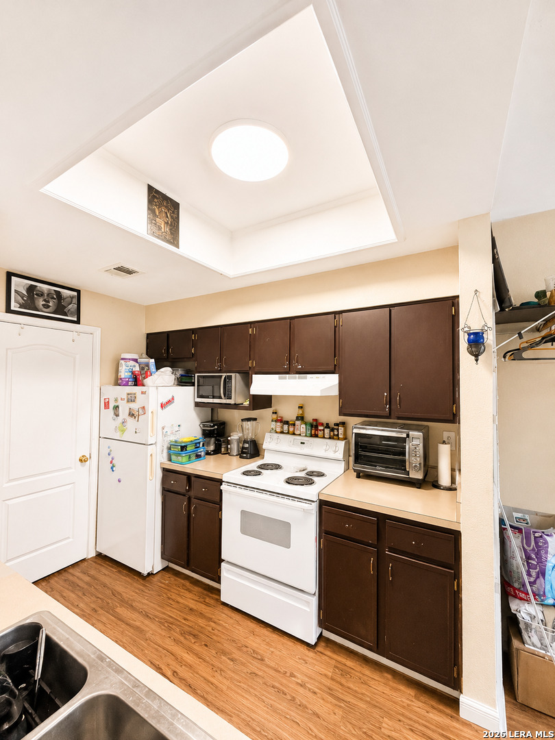 6000 Shepherd Mountain Cove Austin TX 78730