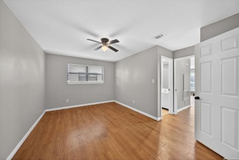 11843 Braesview San Antonio TX 78213