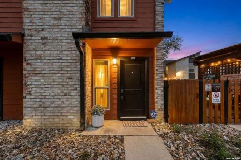 2718 Old Field San Antonio TX 78247