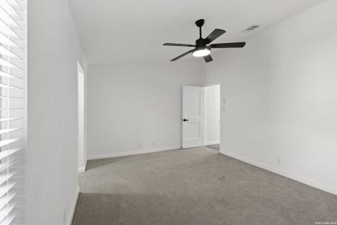 2718 Old Field San Antonio TX 78247