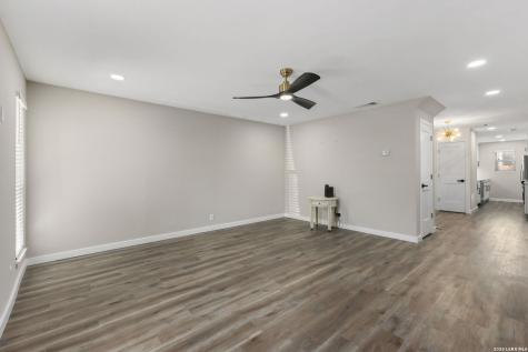 2718 Old Field San Antonio TX 78247