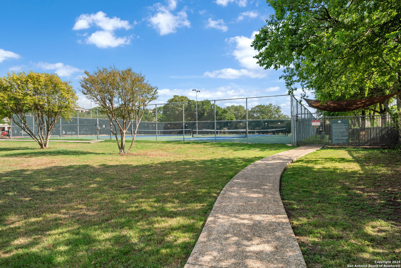 7711 Broadway Street San Antonio TX 78209
