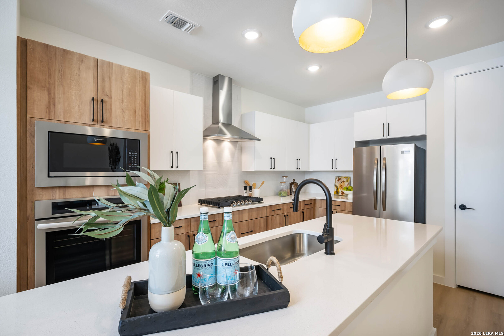 719 E Locust San Antonio TX 78212