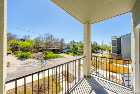 419 Ira #1101 San Antonio TX 78209
