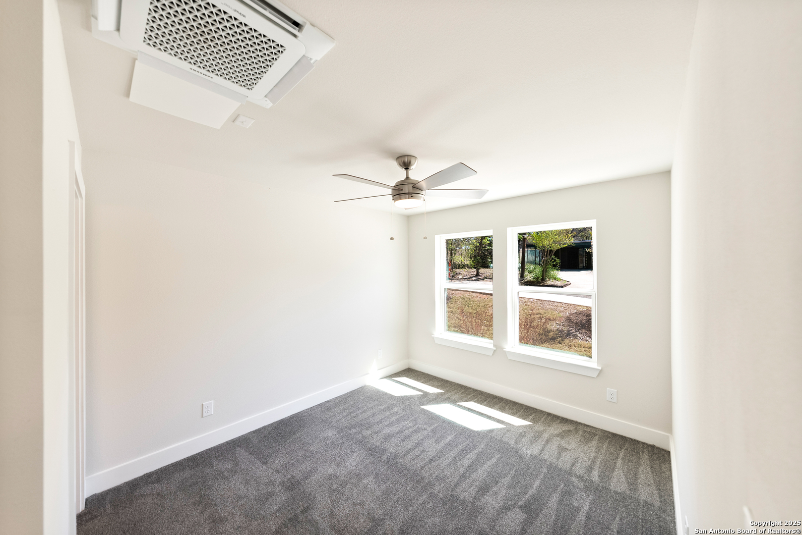 419 Ira #1101 San Antonio TX 78209